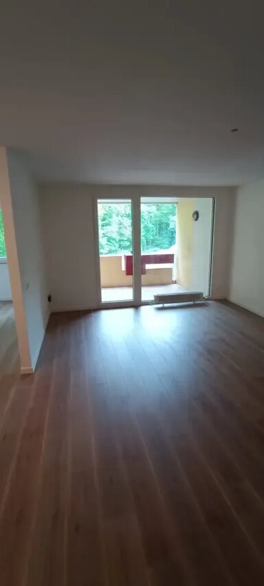 Wohnung zur Miete 700 € 3 Zimmer 88 m² Mittlere Waldparkstraße 2 Eisingen 75239