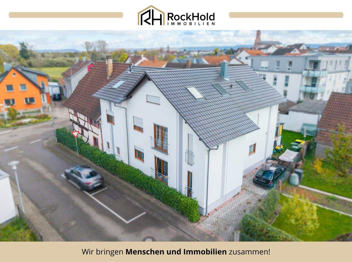 Immobilie in Bietigheim - Ein- Zwei oder Dreifamilienhaus - Großes Haus mit unterschiedlichen Möglichkeiten in Bietigheim - Bild 0