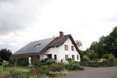 Mehrfamilienhaus zum Kauf Zwangsversteigerung 95.000 € 1 Zimmer 150 m² 510 m² Grundstück Zeitz Zeitz 06721
