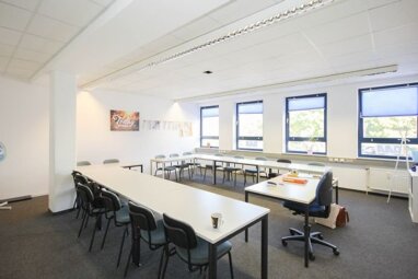 Bürofläche zur Miete 13 € 27 Zimmer 340 m² Bürofläche Holstentor - Nord Lübeck 23556