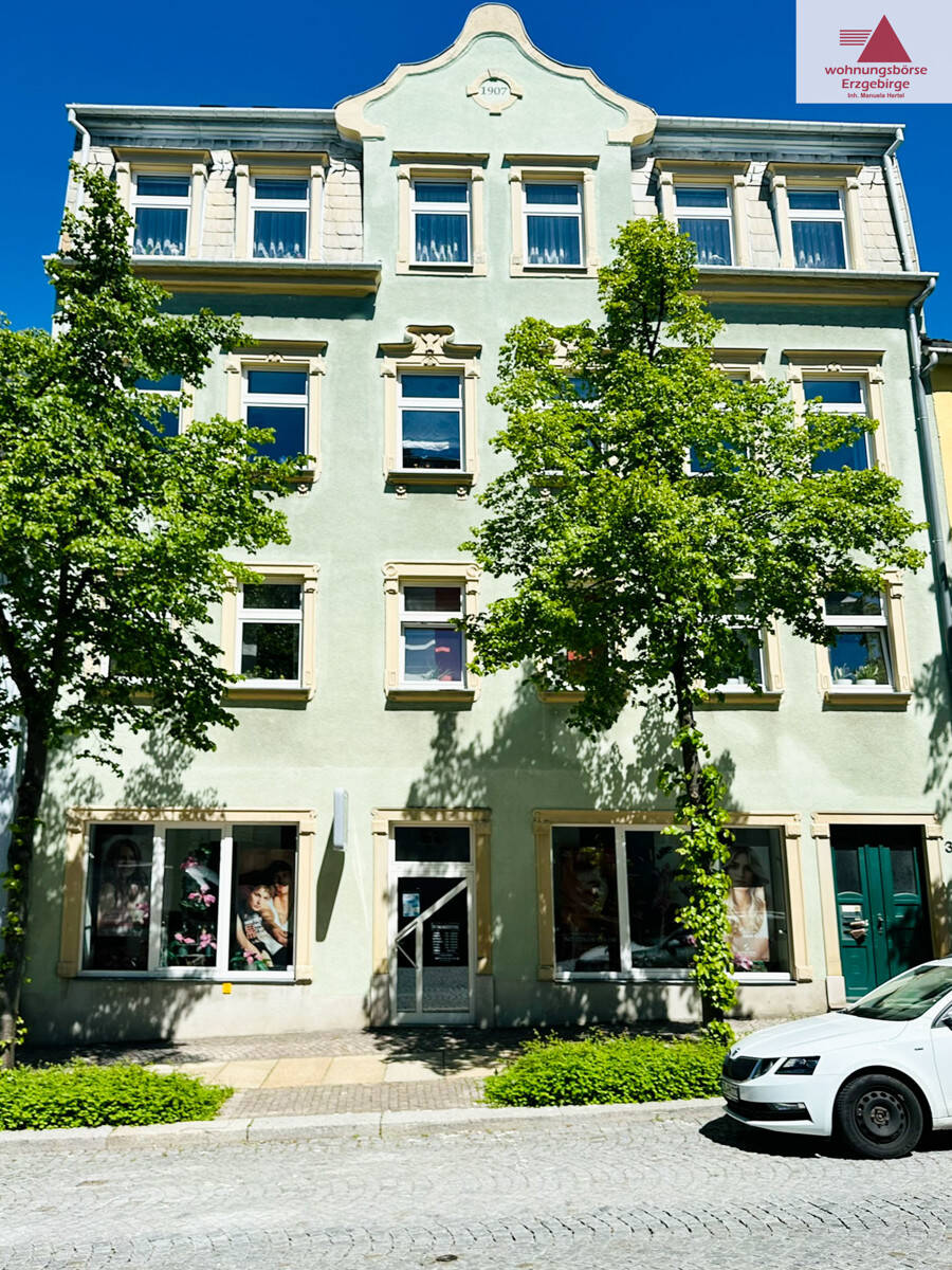 Immobilie in Annaberg-Buchholz - Wohn- und Geschäftshaus zentral in Annaberg! Gestalten und Nutzen Sie die freie Gewerbefläche!! - Bild 1