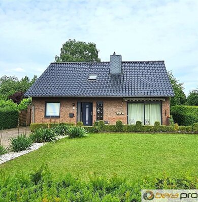 Einfamilienhaus zum Kauf 419.000 € 5 Zimmer 137 m² 729 m² Grundstück Stockelsdorf Stockelsdorf 23617