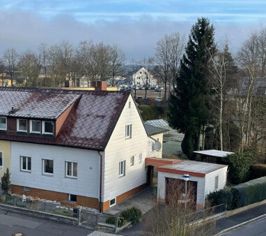 Doppelhaushälfte zum Kauf 180.000 € 5 Zimmer 144 m² 385 m² Grundstück Tirschenreuth Tirschenreuth 95643
