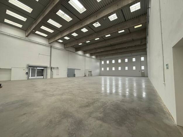 Lagerhalle zur Miete 5.500 € 1.978 m² Lagerfläche Schwarzenbach a d Saale Schwarzenbach 95126