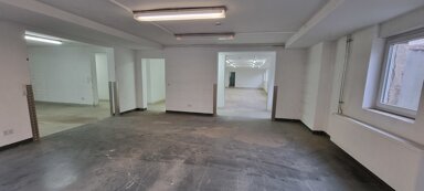 Lagerhalle zur Miete 1.950 € 650 m² Lagerfläche Unterhüsten Arnsberg / Hüsten 59759