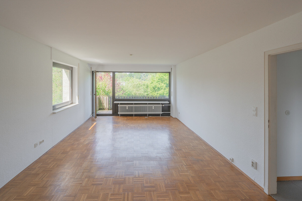 Mehrfamilienhaus zum Kauf 520.000 € 8 Zimmer 231,8 m²<br/>Wohnfläche 662 m²<br/>Grundstück Hammerhalde Villingen-Schwenningen 78050