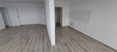 Wohnung zur Miete 699 € 3 Zimmer 84 m² frei ab sofort Hanielstr. 36 - 38 Hochheide Duisburg 47198