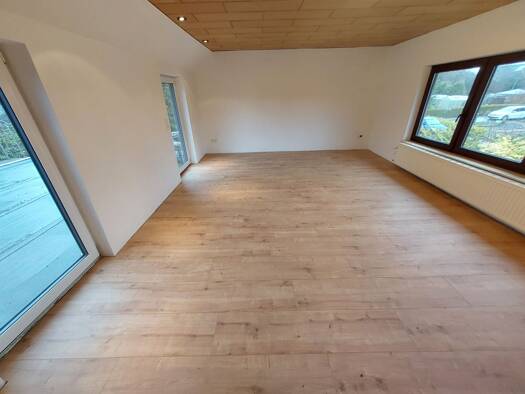 Wohnung zur Miete 700 € 3 Zimmer 80 m² 1. Geschoss frei ab 01.01.2026 Wiesmoor 26639