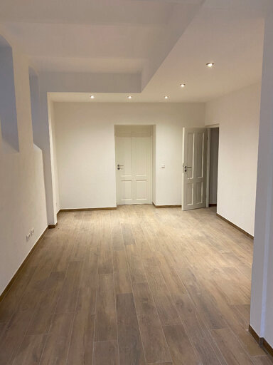 Bürofläche zur Miete provisionsfrei 120 € 8 m² Bürofläche Goebenstraße Westend Wiesbaden 65195