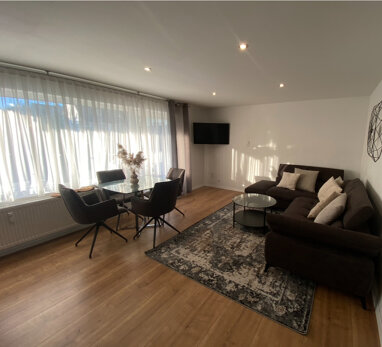 Wohnung zum Kauf Provisionsfrei 339.000 € 3 Zimmer 90 m² 1. Geschoss Siegelsdorf Veitsbronn 90587