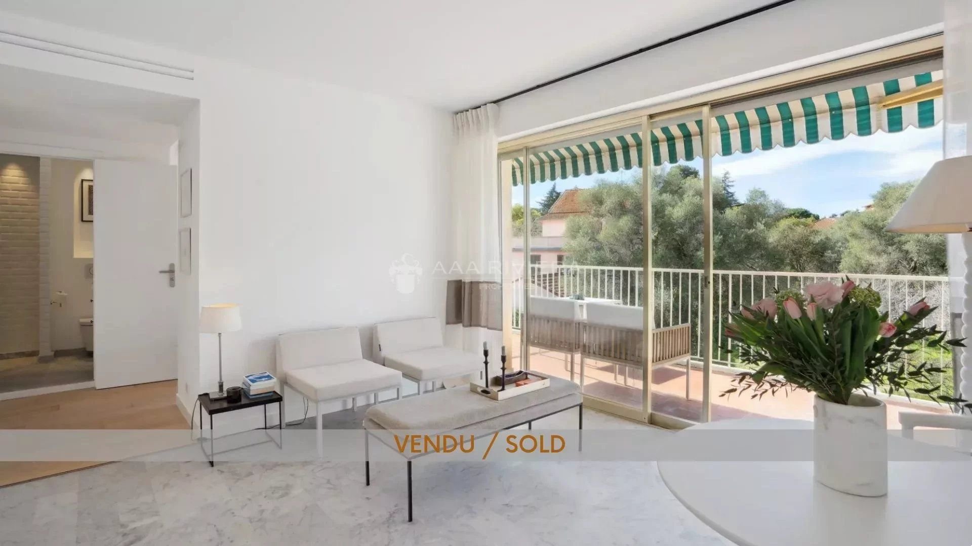 Studio zum Kauf provisionsfrei 383.000 € 2 Zimmer 32 m²<br/>Wohnfläche EG<br/>Geschoss Ponteil Antibes 06160