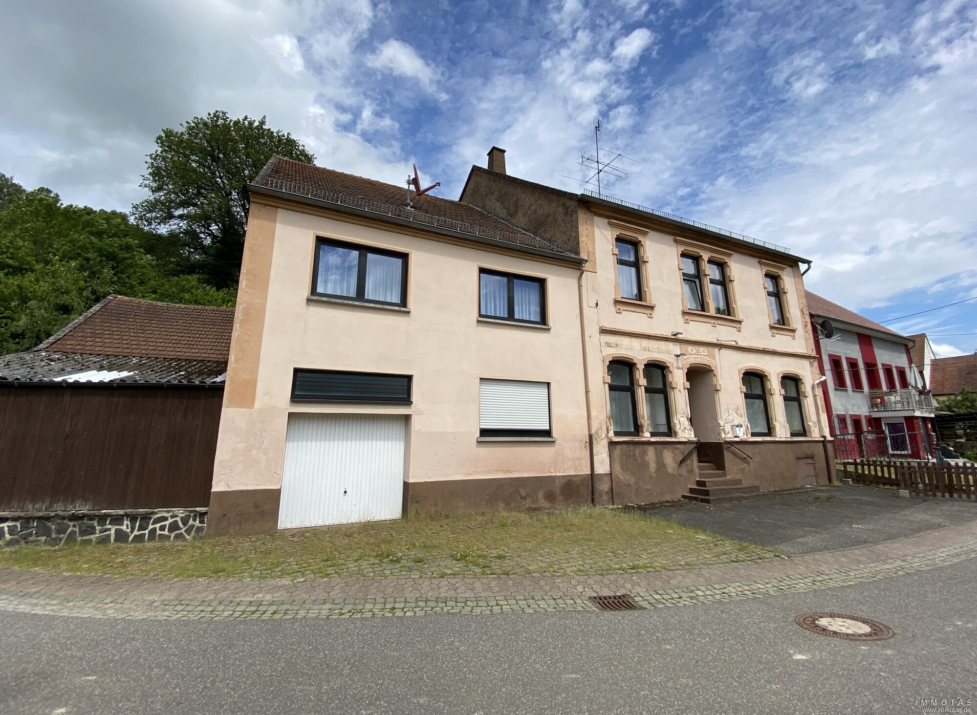 Haus zum Kauf 119.000 € 9 Zimmer 434 m²<br/>Wohnfläche 1.038 m²<br/>Grundstück Bubach Sankt Wendel / Bubach 66606
