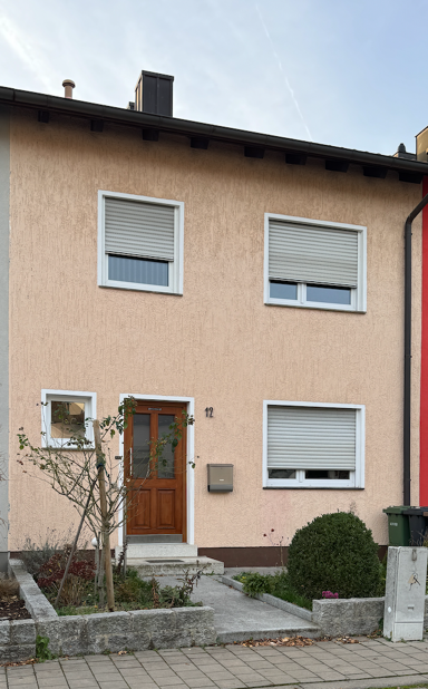 Reihenmittelhaus zum Kauf 369.000 € 5 Zimmer 123,2 m² 150 m² Grundstück frei ab sofort Josefstr. 12 Hallstadt Hallstadt 96103