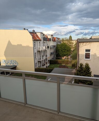 Wohnung zur Miete 580 € 2 Zimmer 81,6 m² 2. Geschoss Dessauer Straße Dessauer Straße Magdeburg 39114