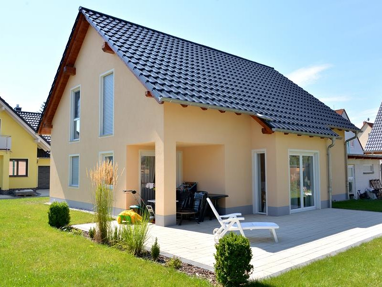 Einfamilienhaus zum Kauf Provisionsfrei 324.540 € 4 Zimmer 115 m² 600 m² Grundstück Markkleeberg Markkleeberg 04416