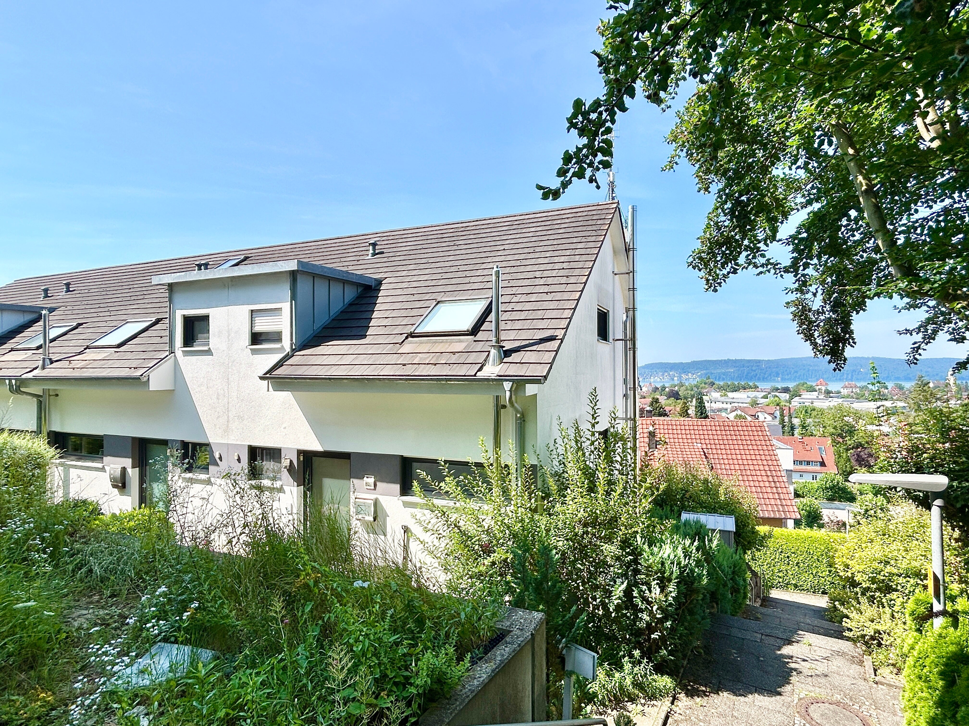 Reihenmittelhaus zum Kauf 759.000 € 6,5 Zimmer 140 m²<br/>Wohnfläche 113 m²<br/>Grundstück Überlingen Überlingen 88662