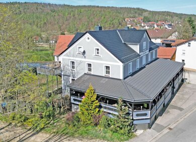 Gastronomie/Hotel zum Kauf 499.000 € 437 m² Gastrofläche 865 m² Grundstück Bahnhofstraße 3 Neukirchen Neukirchen bei Sulzbach-Rosenberg 92259