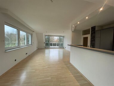 Wohnung zum Kauf 364.650 € 4 Zimmer 98 m² Unterfarrnbach 101 Fürth 90766