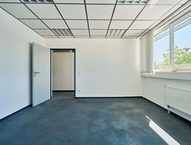 Bürofläche zur Miete 6,50 € 19,8 m² Bürofläche Neue Straße 95 Nabern Kirchheim 73230