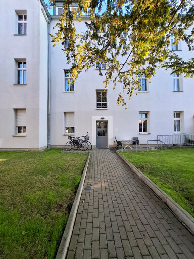 Wohnung zur Miete nur mit Wohnberechtigungsschein 871 € 1 Zimmer 67,5 m² 3. Geschoss frei ab sofort Grabbeallee 72 (HH) Niederschönhausen Berlin 13156