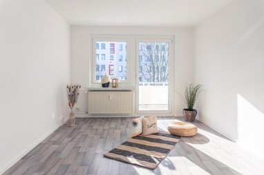 Wohnung zur Miete 400 € 4 Zimmer 69,3 m² 4. Geschoss L.-Ebersberger-Str. 9 Hettenhausen Chemnitz 09127