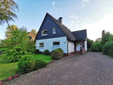 Einfamilienhaus zur Miete 2.250 € 7,5 Zimmer 141 m² 970 m² Grundstück Ellerbek 25474