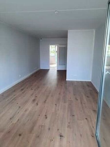 Wohnung zur Miete 700 € 3 Zimmer 84,8 m² frei ab sofort Bebelstraße 51 Lirich - Süd Oberhausen 46049