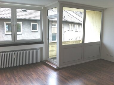 Wohnung zur Miete 470 € 3 Zimmer 67 m² 2. Geschoss frei ab sofort Rott Wuppertal 42283