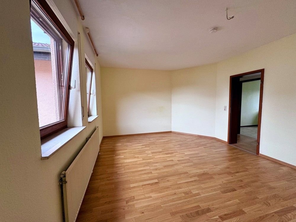 Wohnung zum Kauf 205.000 € 2 Zimmer 60 m²<br/>Wohnfläche Ober-Rosbach Rosbach vor der Höhe / Ober-Rosbach 61191