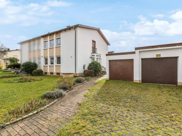 Doppelhaushälfte zum Kauf 295.000 € 4 Zimmer 119,5 m² 654 m² Grundstück Waldetzenberg Laaber 93164