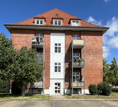 Wohnung zur Miete 300 € 1 Zimmer 38,4 m² Am Exerzierplatz 1 Parchim Parchim 19370