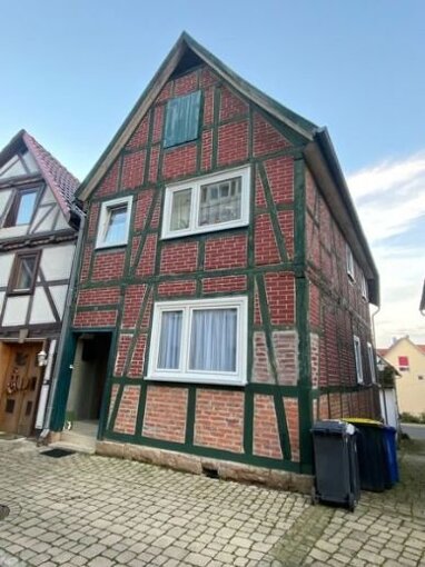 Einfamilienhaus zum Kauf 150.000 € 7 Zimmer 165 m² 100 m² Grundstück Felsberg Felsberg 34587