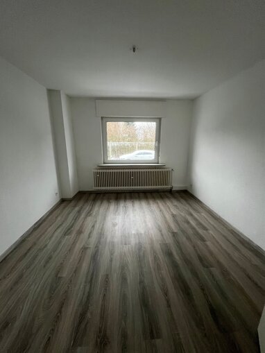 Wohnung zur Miete 430 € 3 Zimmer 57,3 m² Erdgeschoss Menninghauserstr. 41 Zentralpunkt Remscheid 42859