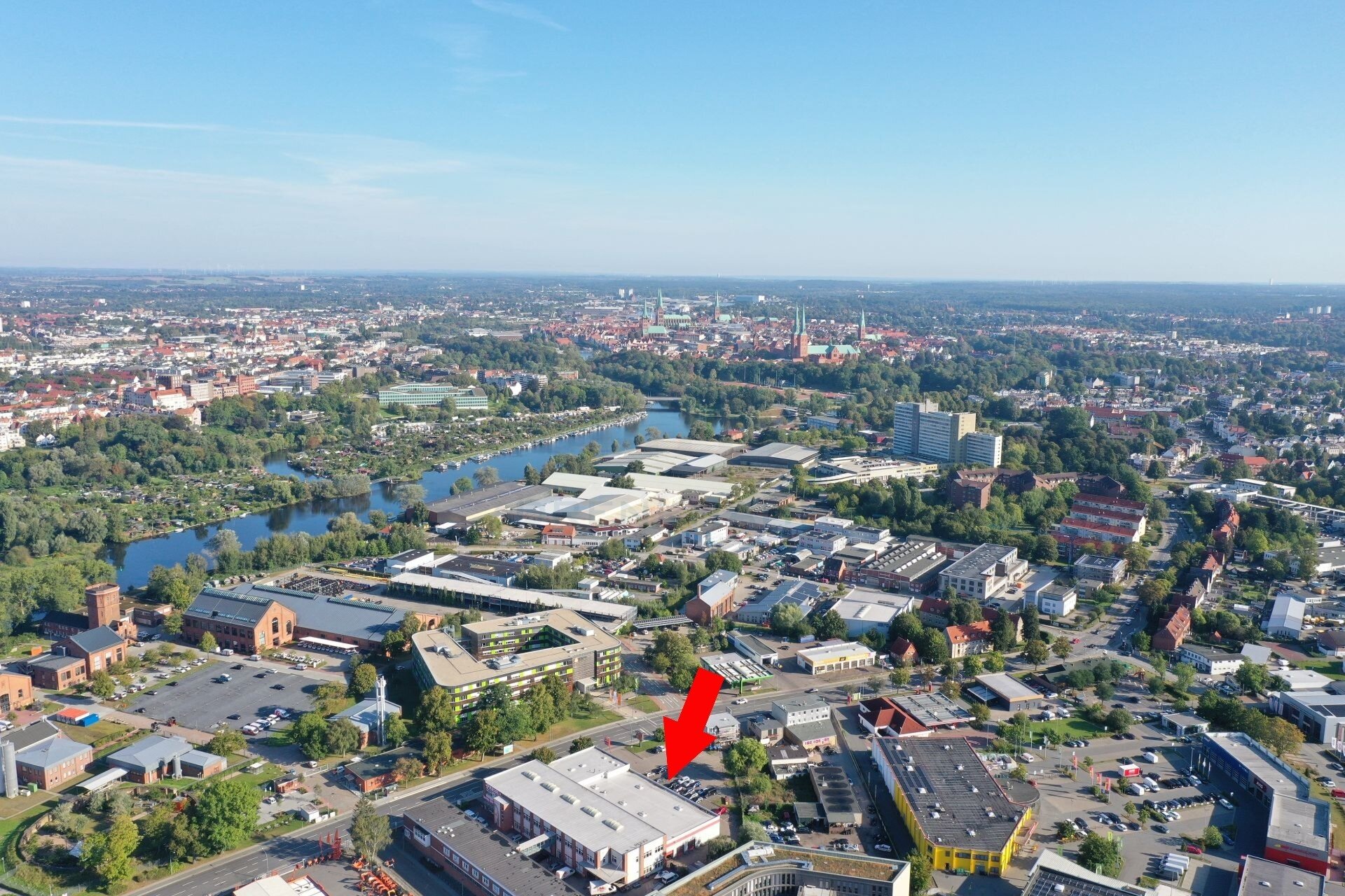 Immobilie zum Kauf 1.610.000 € 1.647,4 m²<br/>Fläche 4.037 m²<br/>Grundstück Geniner Straße 159 Hüxter- / Mühlentor / Gärtnergasse Lübeck 23560