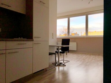 Studio zur Miete 460 € 1 Zimmer 34 m² 1. Geschoss frei ab 01.02.2025 Karolinenstraße 86 Südstadt 30 Fürth 90763