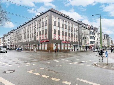 Wohn- und Geschäftshaus zur Versteigerung als Kapitalanlage geeignet 1.750.000 € 2.583 m² 1.428 m² Grundstück Wanheimer Str. 78/Rheinhauser Str. 199–203 Hochfeld Duisburg 47053