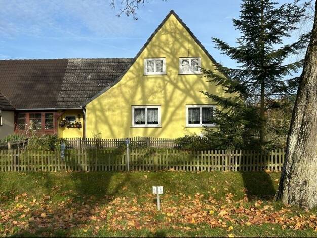 Doppelhaushälfte zum Kauf 140.000 € 4 Zimmer 54 m² 802 m² Grundstück Willershagen Gelbensande 18182