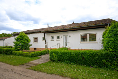 Einfamilienhaus zur Miete 1.450 € 6 Zimmer 160 m² 3.000 m² Grundstück Limburgerhof 67117