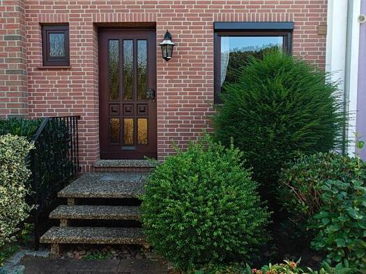 Reihenmittelhaus zum Kauf 225.000 € 5 Zimmer 119 m² 150 m² Grundstück frei ab sofort Deichhorst Delmenhorst 27753