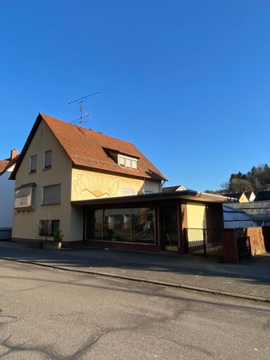 Mehrfamilienhaus zum Kauf 180.000 € 12 Zimmer 260 m² 1.150 m² Grundstück Zweibrücker Straße 63 Oberauerbach Zweibrücken / Oberauerbach 66482