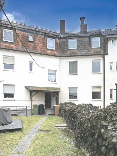 Mehrfamilienhaus zum Kauf 420.000 € 17 Zimmer 289 m² 340 m² Grundstück frei ab sofort Innenstadt Hof 95030