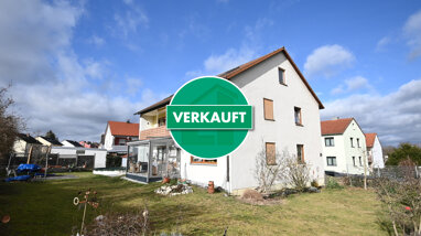 Mehrfamilienhaus zum Kauf 490.000 € 10 Zimmer 256 m² 798 m² Grundstück Neumarkt Neumarkt in der Oberpfalz 92318