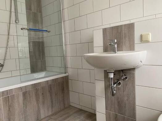 Wohnung zur Miete 440 € 2 Zimmer 42 m² frei ab 01.02.2026 Göttinger Str. 11 Rosdorf 37124