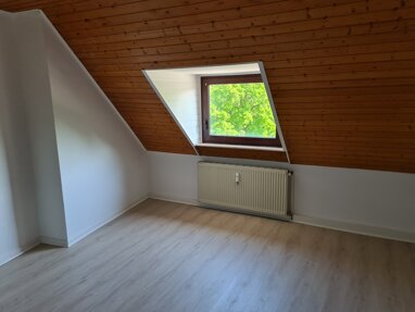 Wohnung zur Miete 315 € 2 Zimmer 44 m² 3. Geschoss Bahnhofstr. 4a Obermeiderich Duisburg 47138