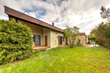 Einfamilienhaus zum Kauf 659.000 € 8 Zimmer 248 m² 525 m² Grundstück Neuweiler Weil im Schönbuch 71093