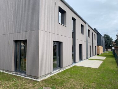 Doppelhaushälfte zum Kauf Provisionsfrei 749.800 € 5 Zimmer 131,2 m² Neunhofer Hauptstraße 16b Neunhof Nürnberg 90427