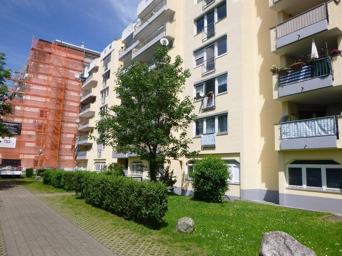 Sichere Kapitalanlage in Freiburg: 4-Zimmer Studenten-WG und zentrale Lage