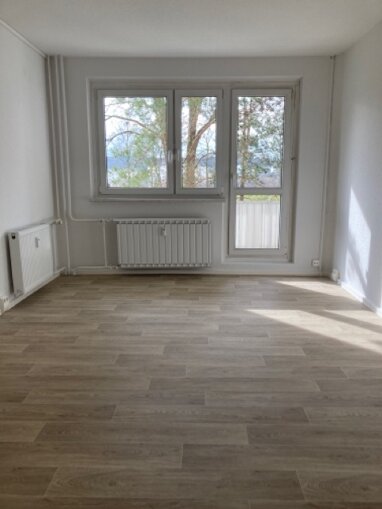 Wohnung zur Miete 225 € 1 Zimmer 32,9 m² 4. Geschoss Erlhof 26 Stotternheim Erfurt 99095
