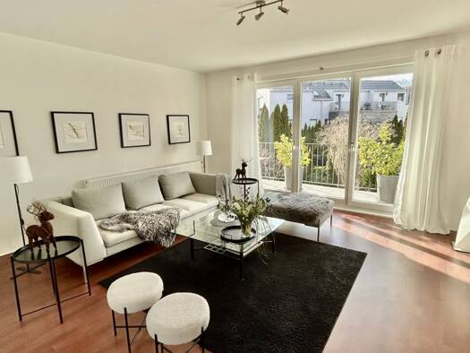 Wohnung zur Miete 1.890 € 3,5 Zimmer 108 m² Geschoss 1/3 frei ab sofort Tutzing 82327