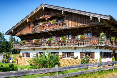 Bauernhaus zum Kauf 5.399.000 € 19 Zimmer 915 m² 38.000 m² Grundstück Thunstetten Surberg 83362